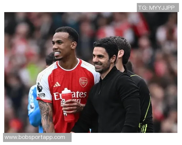 曼联高层紧急会议全力以赴留住天才青训球员加布里埃尔 曼联高层紧急会议全力以赴留住天才青训球员加布里埃尔