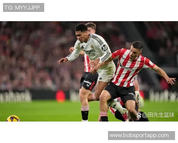 姆巴佩点球破僵局皇马1-0领先塔拉维亚防守失误成关键因素