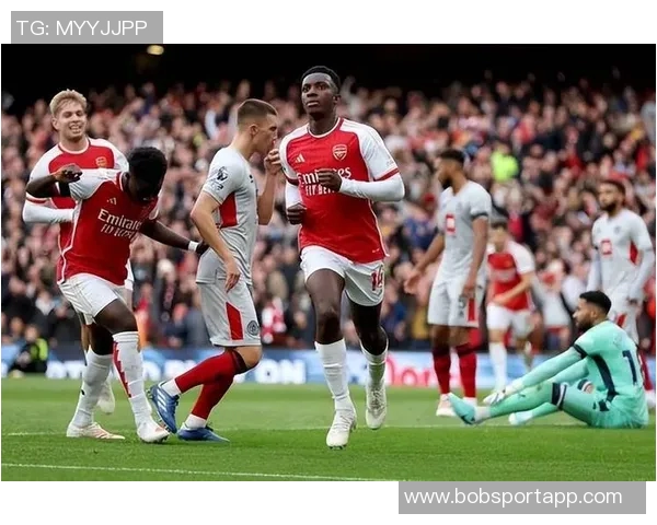 马杜埃凯信心满满期待枪手在多线作战中取得辉煌成就 马杜埃凯信心满满期待枪手在多线作战中取得辉煌成就