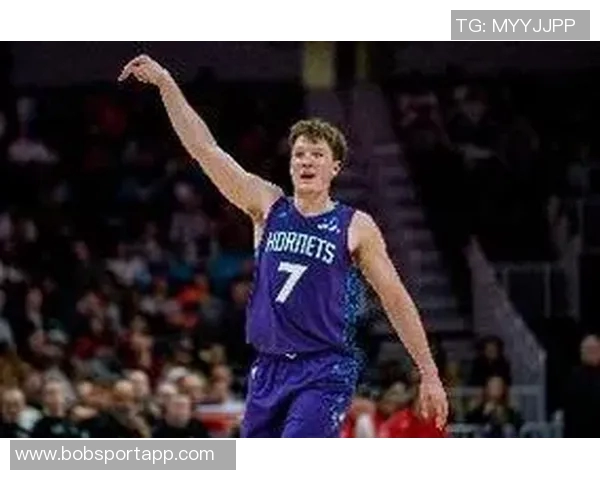 热火首节狂砍53分克尼佩尔直言球队防守疲软表现糟糕