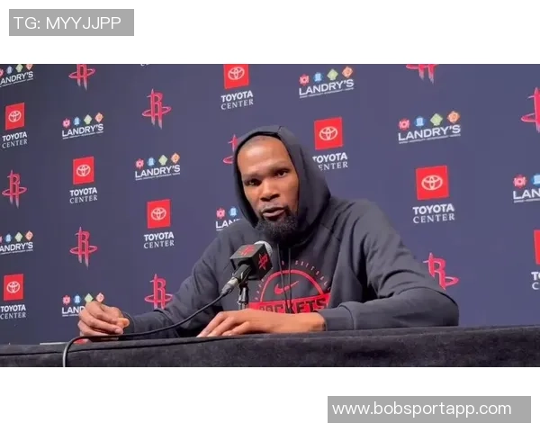 杜兰特谈马刺防守策略称意外包夹需传球精准避免失误